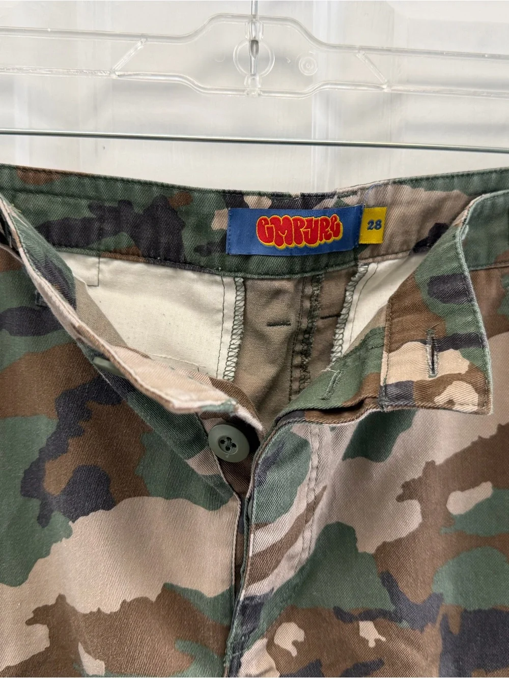 Empyre Men's Camo Cargo Pants in Woodland Green EUC - Picture 3 of 4